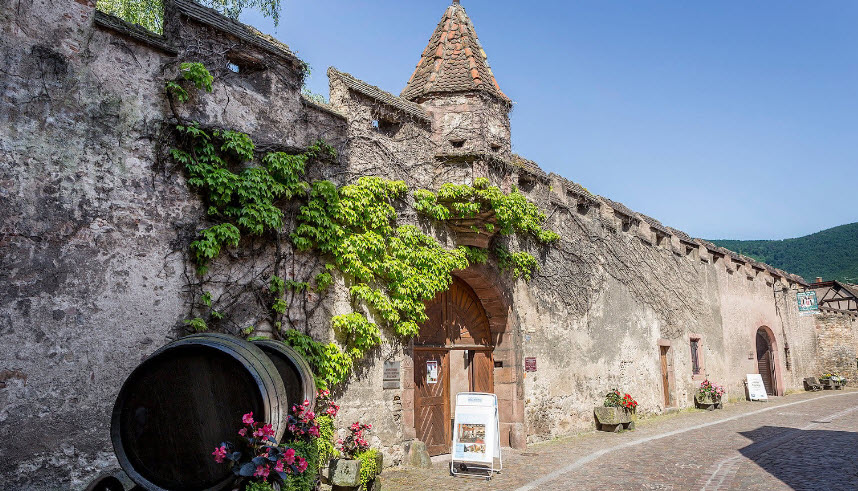 Château de Lupfen Schwendi, France